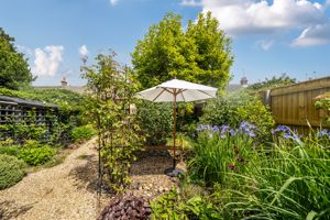 Photo 33- click for photo gallery